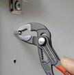 Высокотехнологичные сантехнические клещи Cobra Knipex (87 01 180). Фото-5